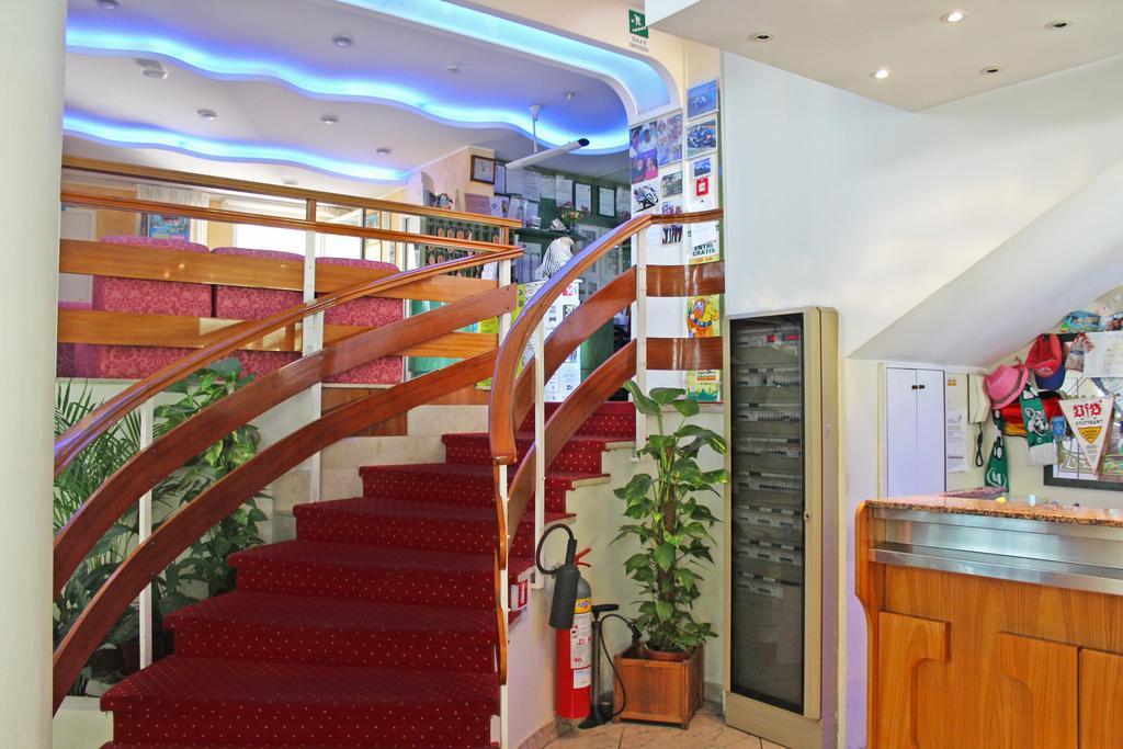Hotel Royal Misano Adriatico Eksteriør billede
