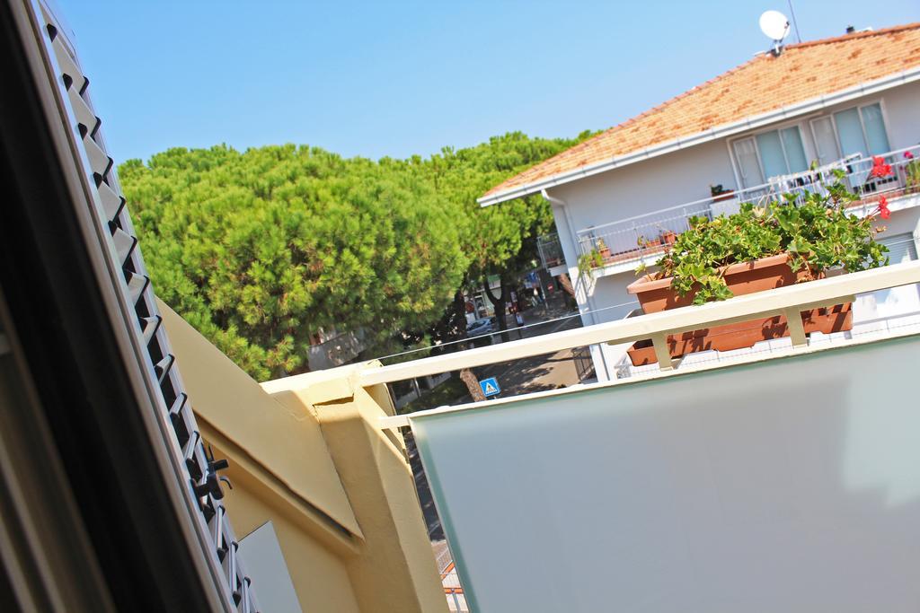 Hotel Royal Misano Adriatico Eksteriør billede